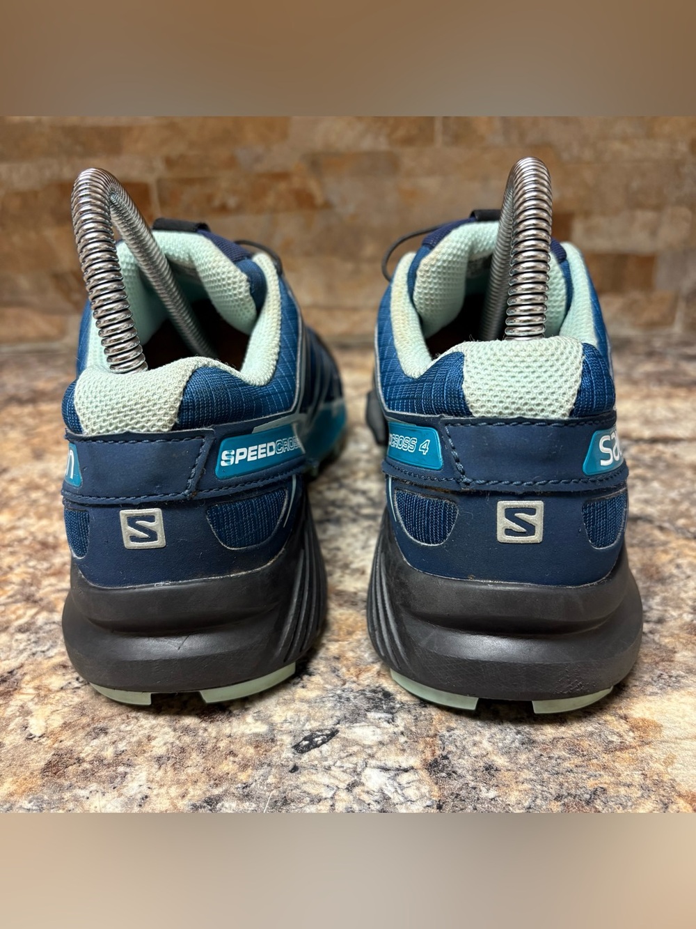 Salomon Speedcross 4 Trail Running Hiking Sneaker Size 7 - Picture 5 of 9